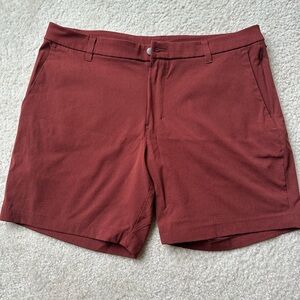 NWOT lululemon Commission Short 7” WovenAir size 36